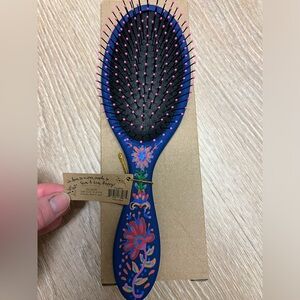 Natural Life wet/dry brush